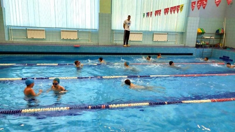 «Живу на Волге – умею плавать!».
