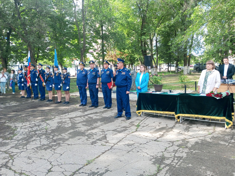 Торжественная церемония вручения аттестатов выпускникам 9-х классов..